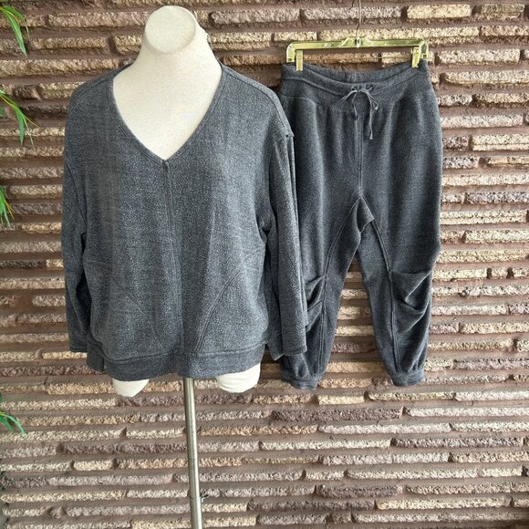 Intimately Free People Gray Joggers and Top Lounge Set Size XS - Picture 9 of 9